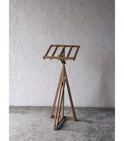 2026-03music-stand-1new